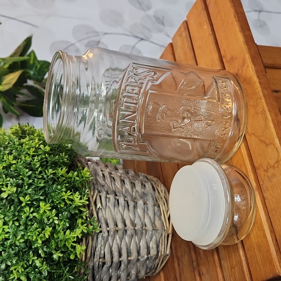 Vintage 1981 Mr. Peanut Jar - Picture 6 of 6